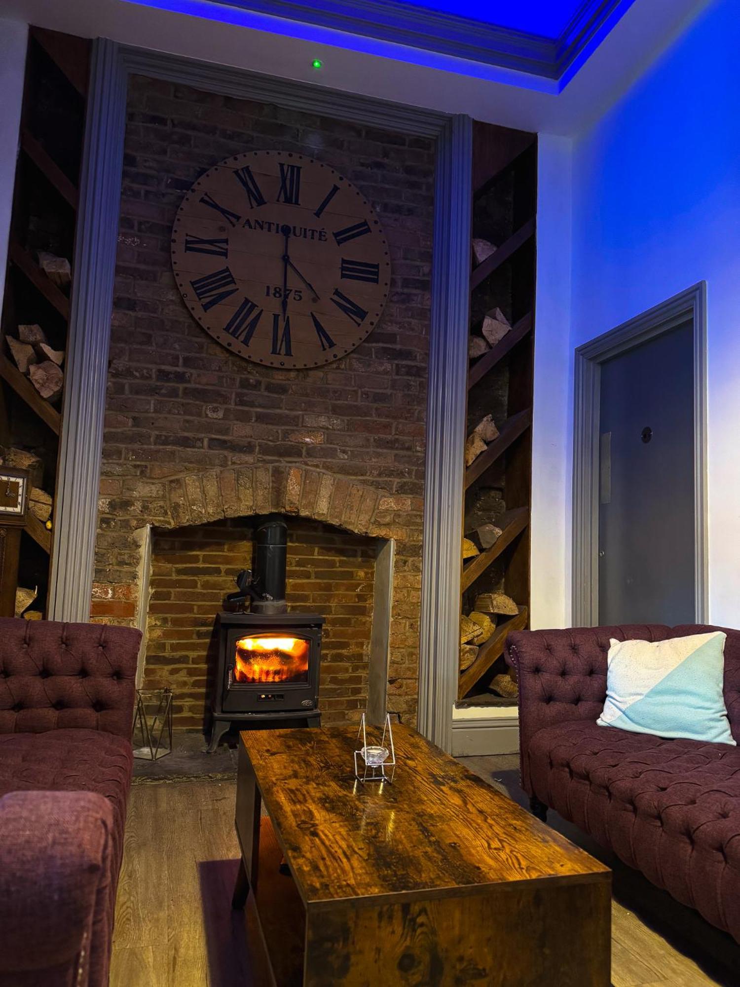 The George Wright Boutique Hotel, Bar & Restaurant Rotherham Exterior photo